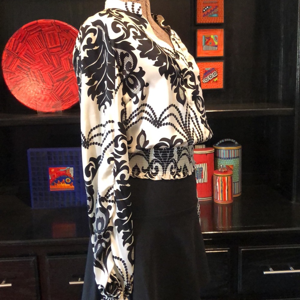 White House Black Market silk blouse with ruched bottom hem - Picture 2 of 7